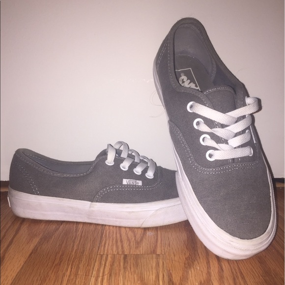low top vans grey